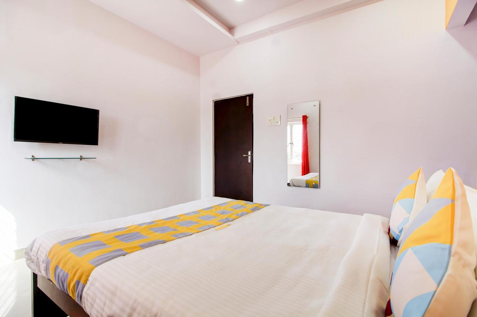 Hotel O Home Comfortable Stays, Near Aasam Gadh Current Office Sururnagar Luaran gambar