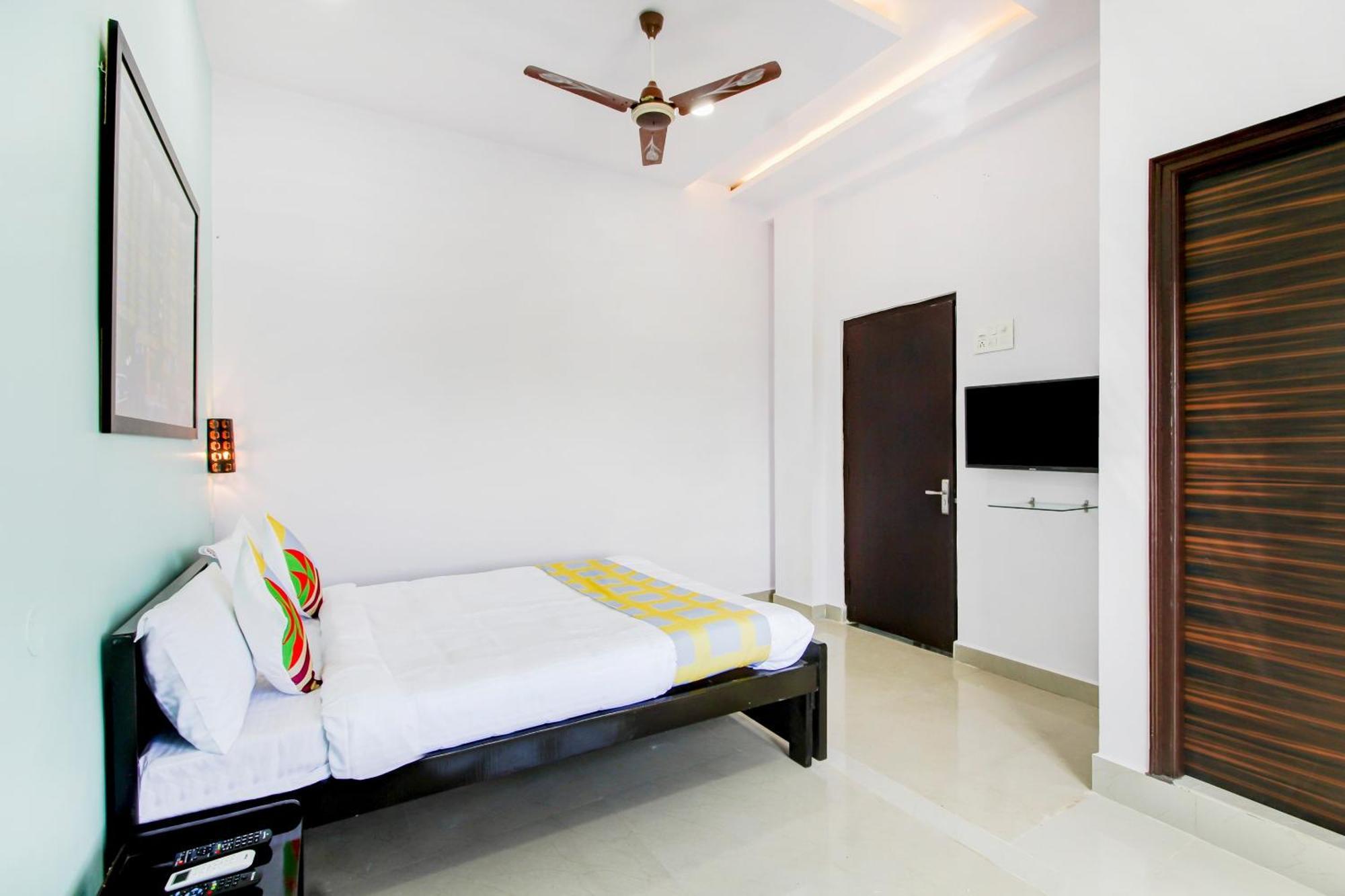 Hotel O Home Comfortable Stays, Near Aasam Gadh Current Office Sururnagar Luaran gambar